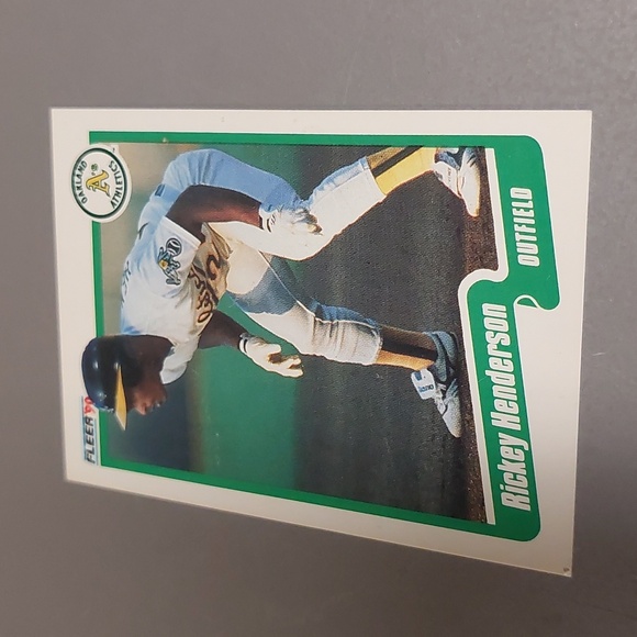 Set of 3 Rickey Henderson Trading Cards - Picture 4 of 8